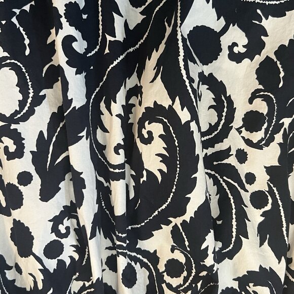 Banana Republic Women’s Milly Collection Mini Skirt Paisley Size 8 Navy White - Picture 2 of 8